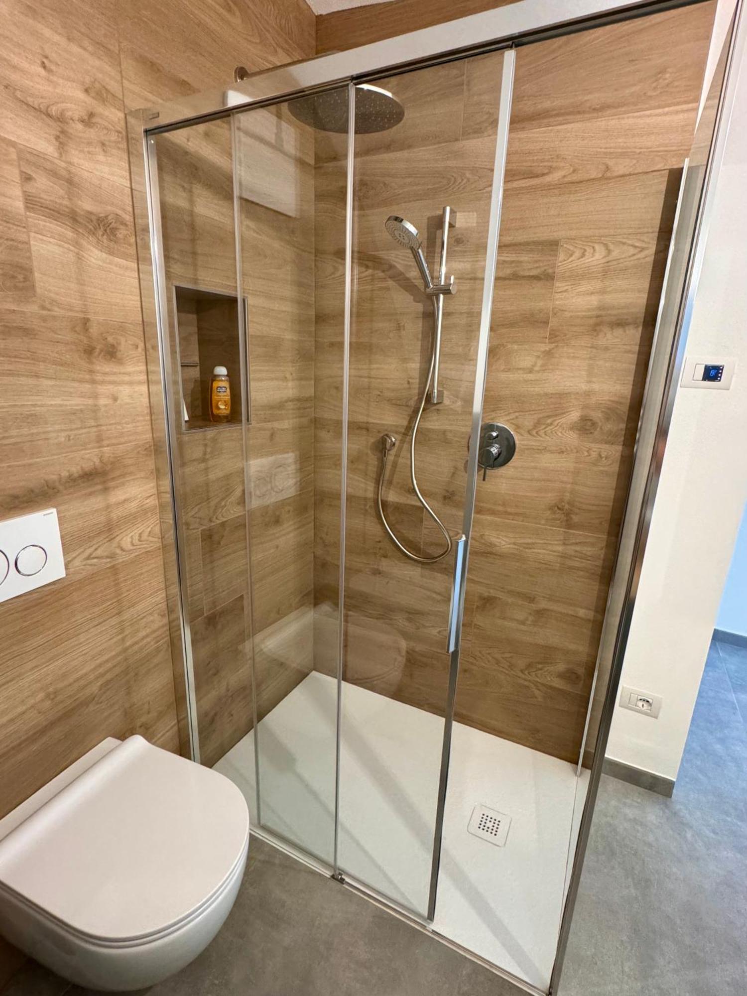 Eco Garda Hill Apartment Tenno Ngoại thất bức ảnh